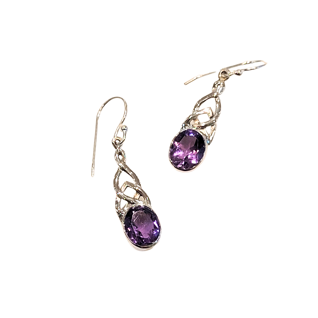 Earring - E603