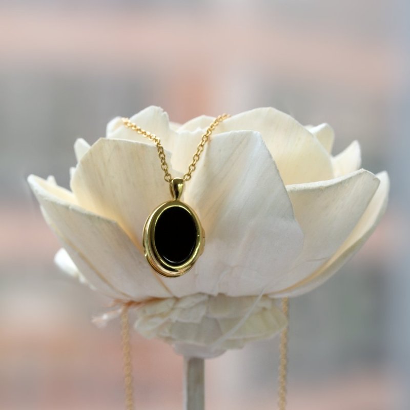 Locket - N-1562