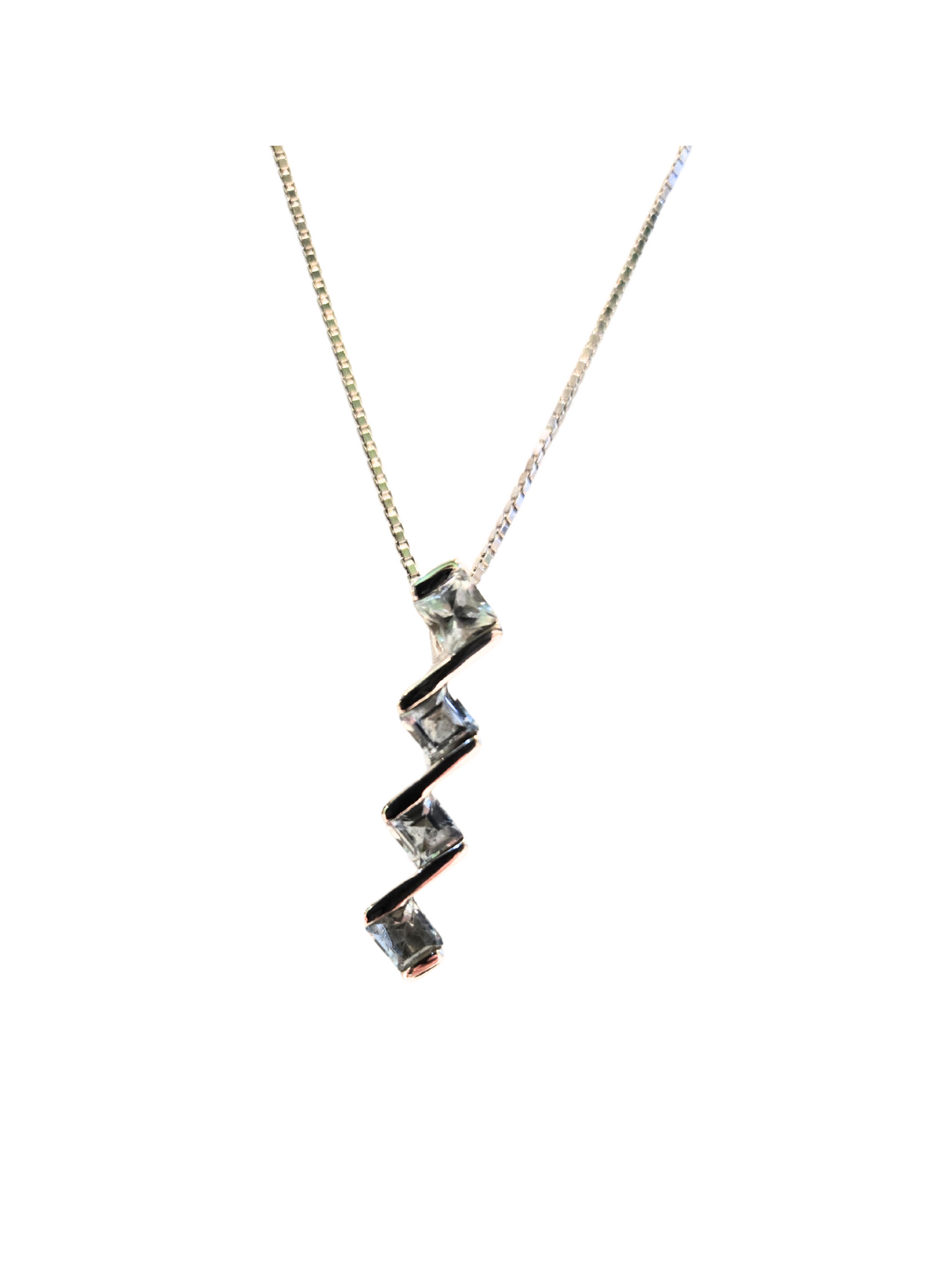 Pendant - P16