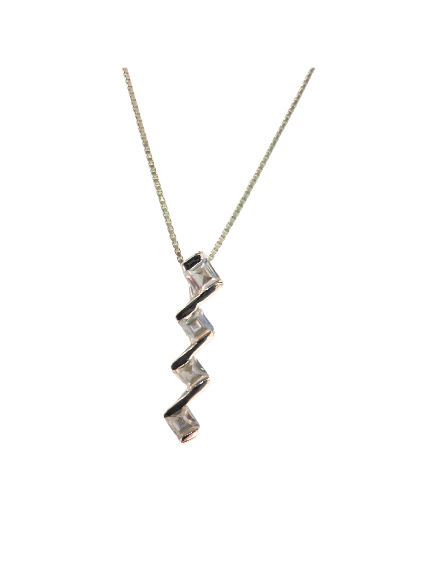 Pendant - P16