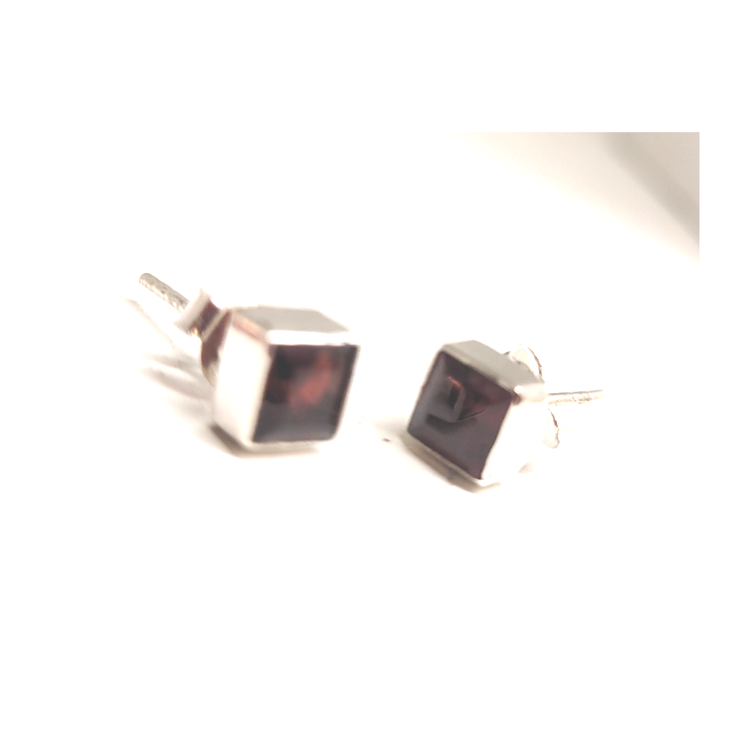 Earring - E56