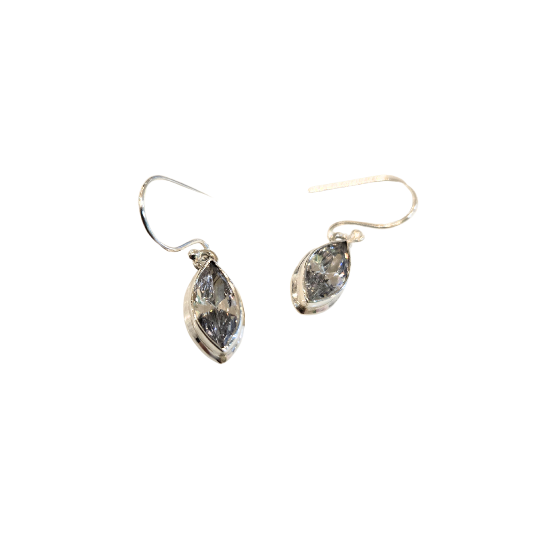 Earring - E435