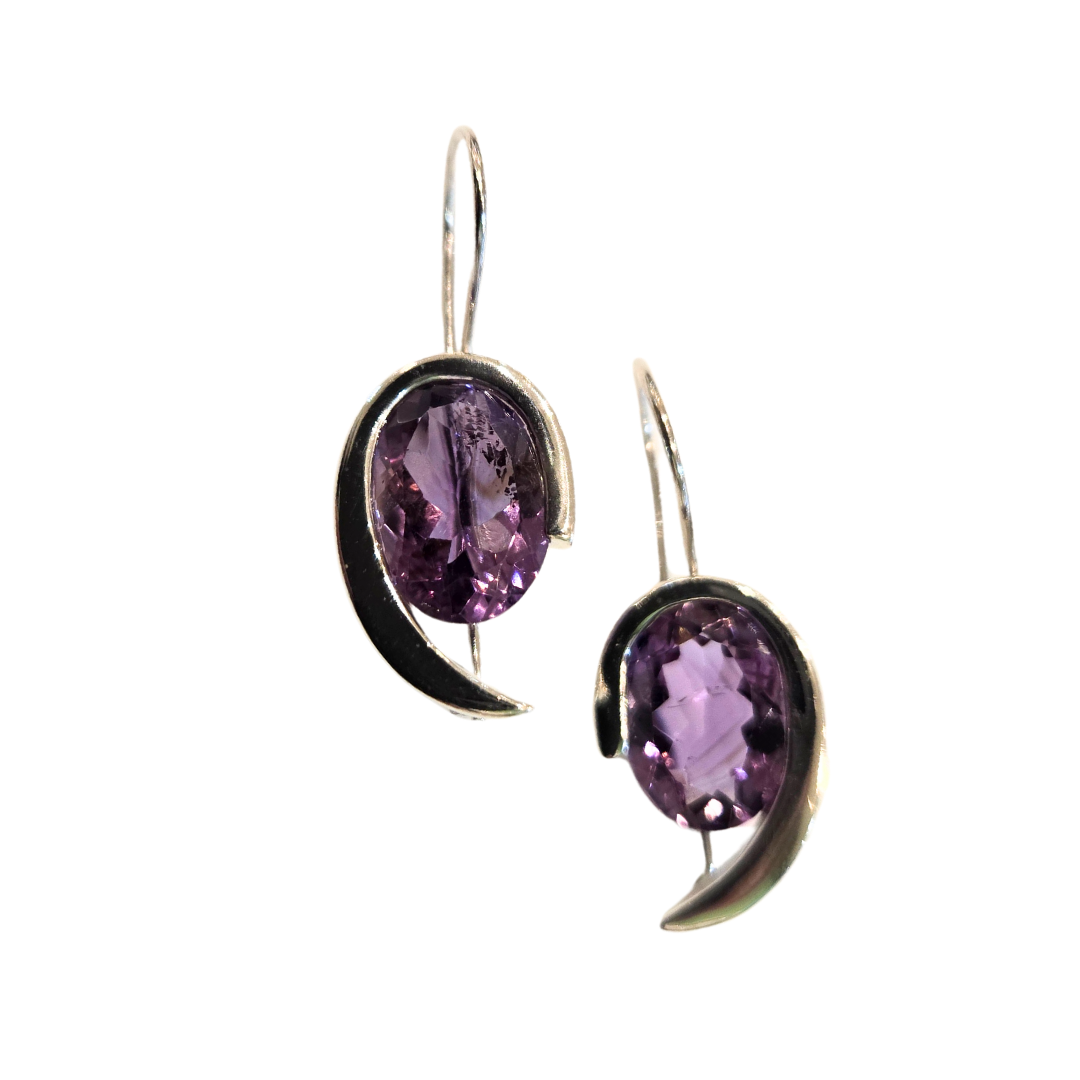 Earring - E388