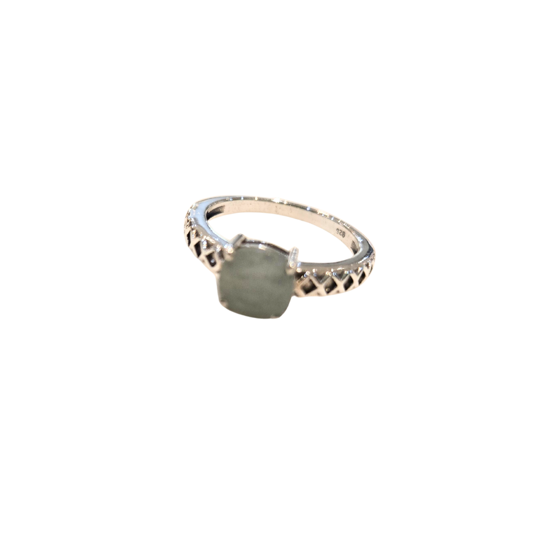 Ring - R279