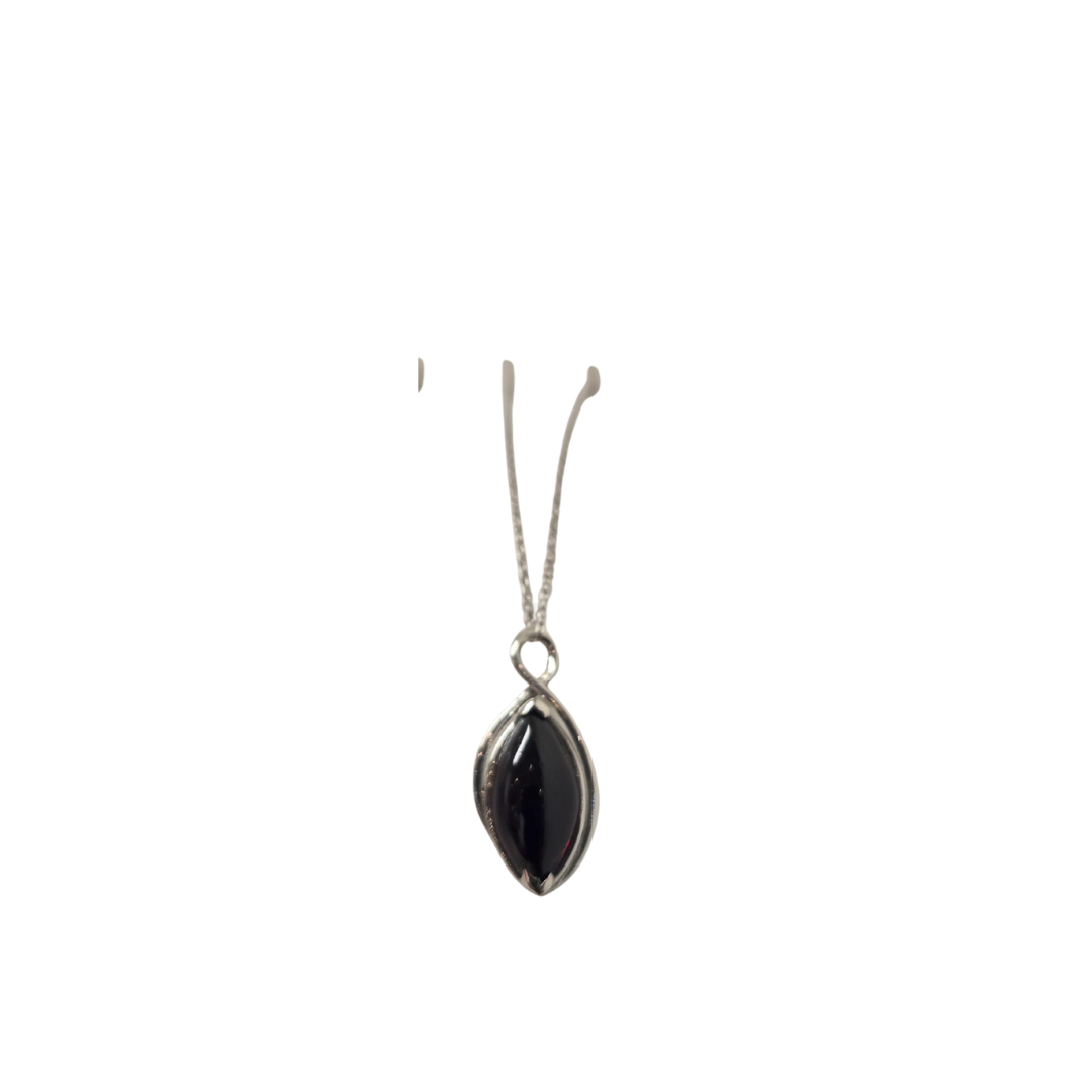 Pendant - P210